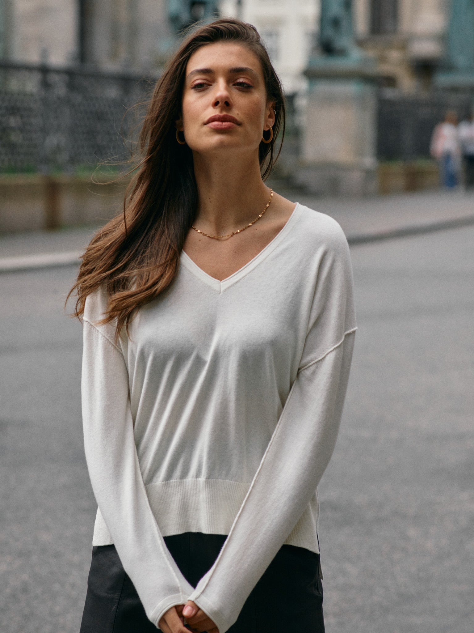 Modelshot / Ecru / Detail